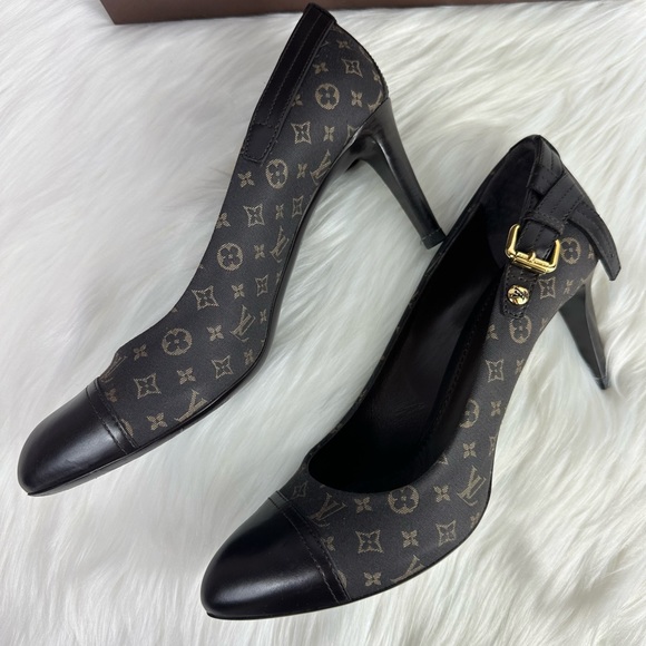 Louis Vuitton Brown Monogram Pumps Sz 39.5 - Picture 4 of 9